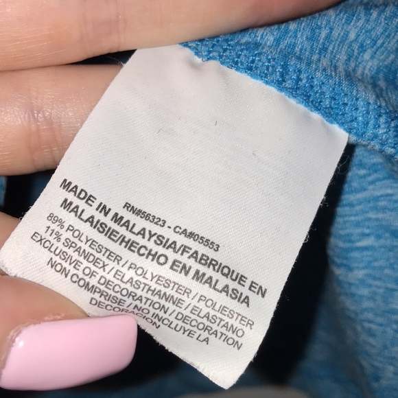 Nike Women's Dri-FIT Element Reflect 1/2-Zip Running Top in light blue - Picture 4 of 7